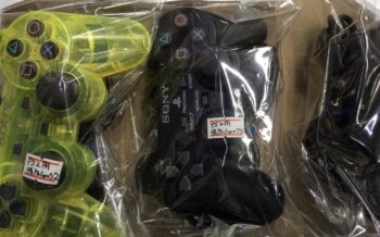 ゲームキューブ、PS2コントローラ入荷！